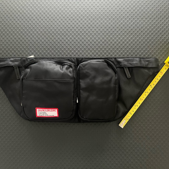 Calvin Klein Jeans Waist Bag - Picture 3 of 6